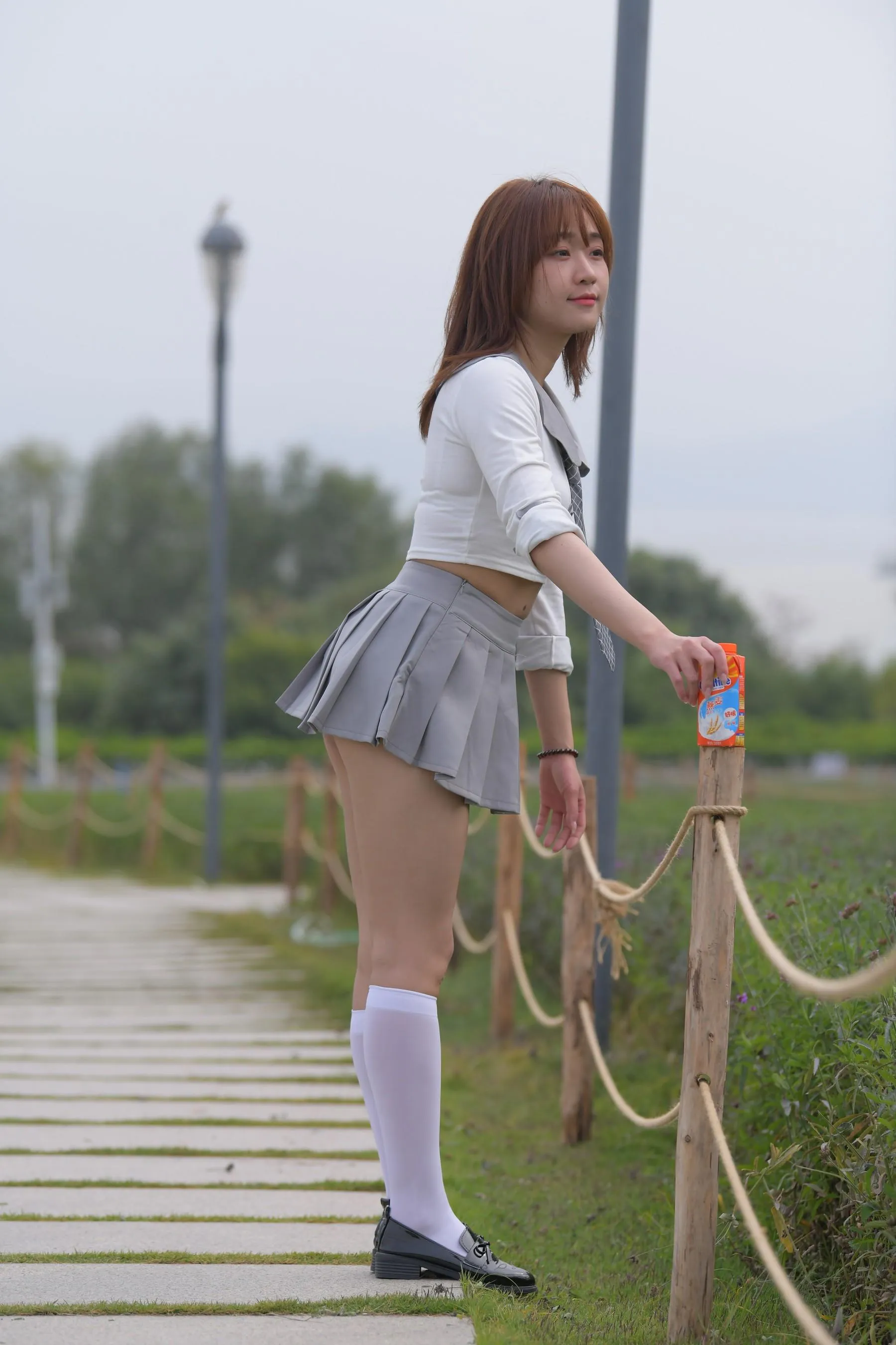 [魔镜街拍] NO.095 性感动人的小百褶裙美女 [763P]插图